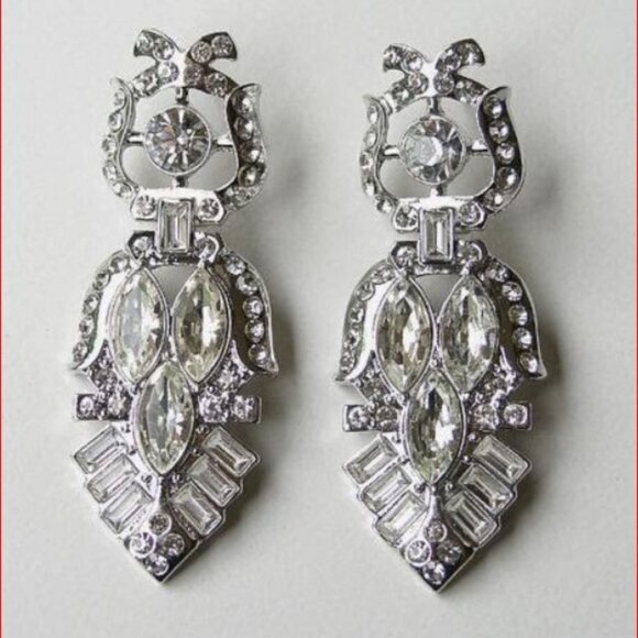Ali Khan Crystal Rhinestone Dangle pierced Earrings - Picture 1 of 12